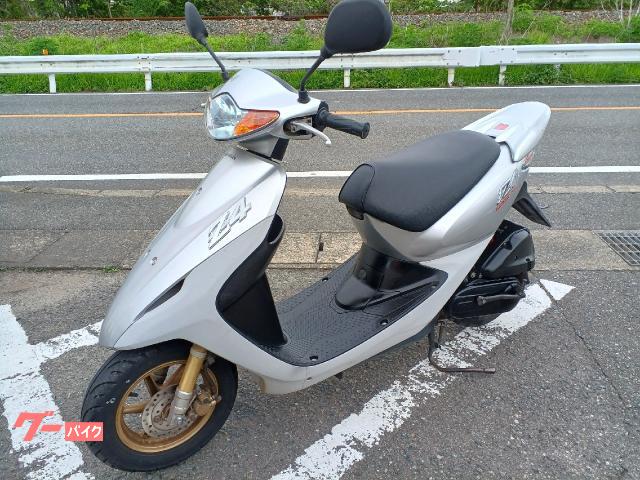 ホンダ スマートＤｉｏ Ｚ４ ４サイクルＦｉ メットイン Ｒタイヤ新品｜ＢＥ ＣＲＡＺＹ｜新車・中古バイクなら【グーバイク】