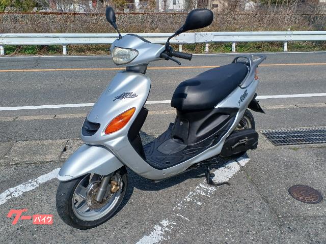 グランドＡＸＩＳ１００　２サイクル　メットイン　バッテリー新品　ＳＢ０６Ｊ型
