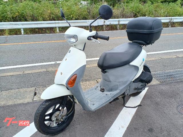 レッツ４　４サイクルＦｉ　メットイン　リヤボックス　バッテリー新品