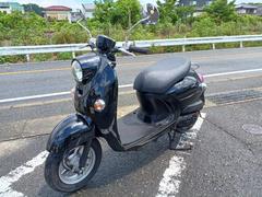 ヤマハ　ビーノ　４サイクル　メットイン　外装新品