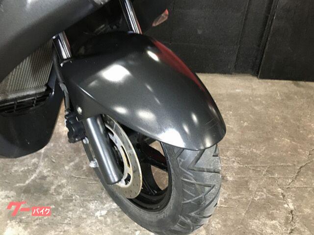 スズキバーグマン200（CH41A）メーンシート