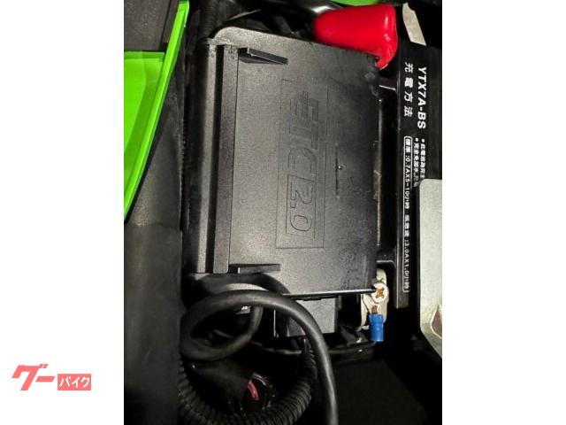 車両情報:カワサキ Ninja ZX−25R SE | エナジーモーター