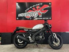 ヤマハ　ＸＳＲ１５５　インジェクション車　バーエンドミラー　ＬＥＤヘッドライト　バッテリー新品交換