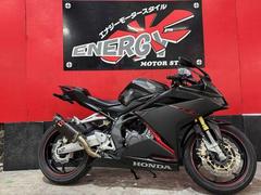 ホンダ　ＣＢＲ２５０ＲＲ　２０１９年式　ＡＫＲＡＰＯＶＩＣスリップオン　フェンダーレス　ＵＳＢソケット　マルチバー　新品バッテリー　保証付