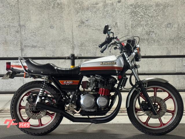 Ｚ４００ＦＸ　ウオタニ　社外タコメーター　タンデムバー　ＫＹＢサス　社外ハンドル