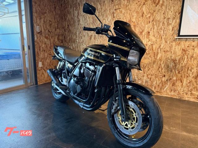 ＺＲＸ１１００　前後タイヤ新品　ＫＥＲＫＥＲマフラー　前後シーケンシャルウィンカー　前後ブレーキパッド新品