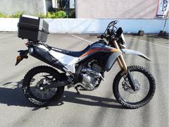 ホンダ　ＣＲＦ２５０Ｌ　純正Ｒ．ＢＯＸ付