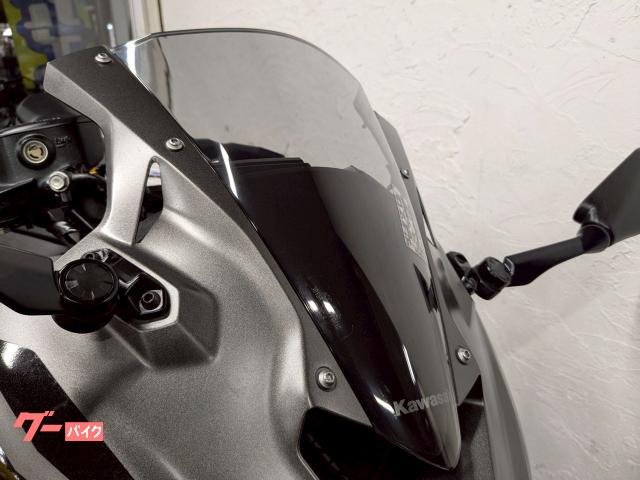 カワサキ Ninja ZX－25R バッテリー新品 USB電源