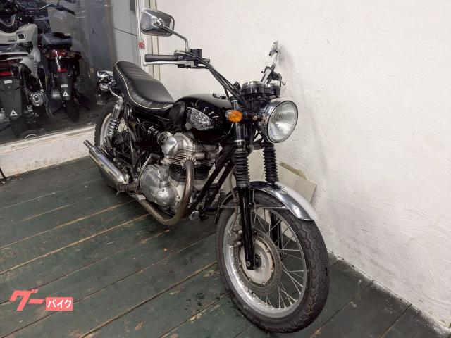 カワサキ W650 ローシート SP忠男フルエキマフラー バッテリー