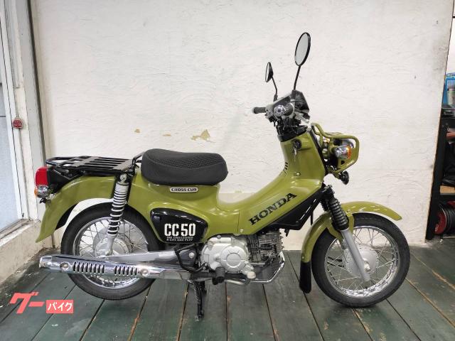 クロスカブ５０　グリップヒーター　タケガワシートカバー　エンジンガード　バッテリー新品