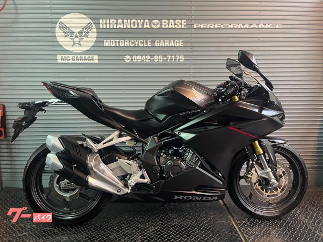 ＣＢＲ２５０ＲＲ　ハンドルマウントステー　ヘルメットホルダー