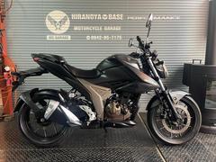 スズキ　ＧＩＸＸＥＲ　２５０　ＵＳＢ電源　チェーン新品