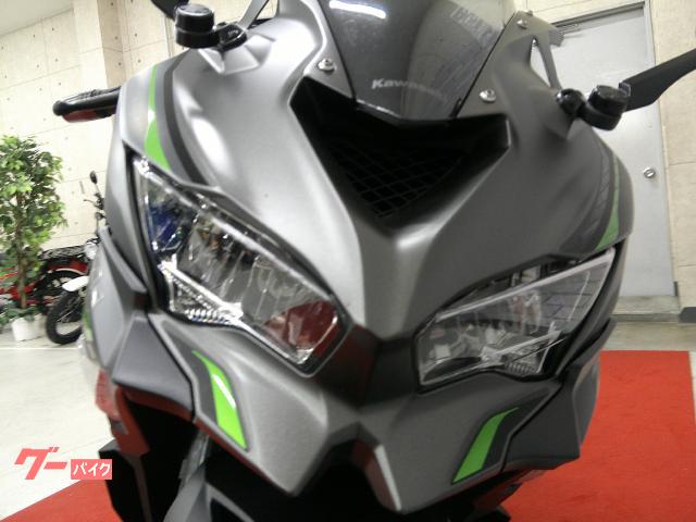 カワサキ Ninja ZX－4R SE 2024年モデル ワン