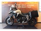 タイガー900GT PRO AKRAPOVICマフラー パニアケース付き
