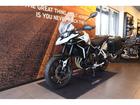 タイガー900GT PRO AKRAPOVICマフラー パニアケース付き