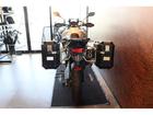 タイガー900GT PRO AKRAPOVICマフラー パニアケース付き