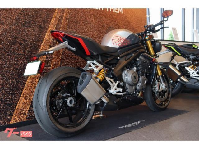 スピードトリプル1200RS