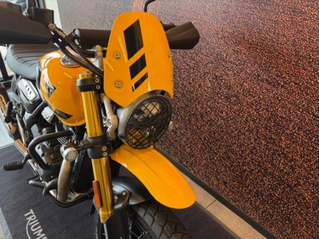 スクランブラー400XC