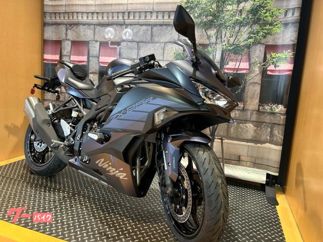 カワサキ Ninja ZX－4R SE 2025年モデル