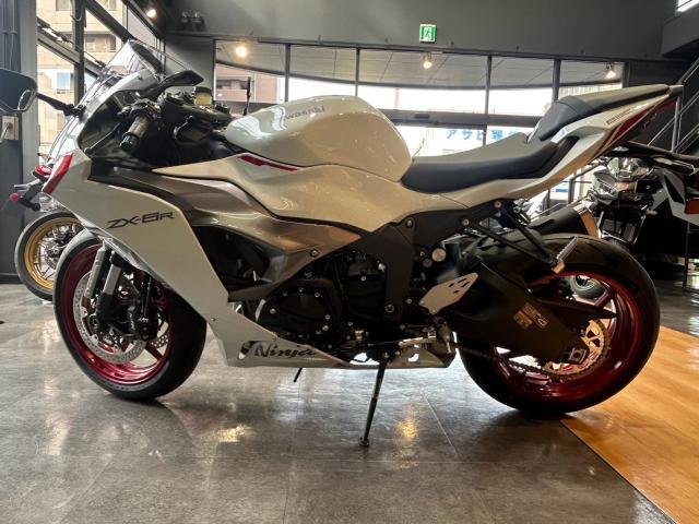 カワサキ Ninja ZX－6R ホワイト｜カワサキプラザ宮崎