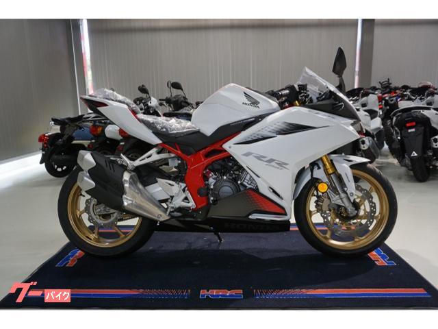 ホンダ ｃｂｒ２５０ｒｒ 現行モデル スリッパ クラッチ ４１ｐｓエンジン クイックシフター取付車 新車 ｆａｃｔｏｒｙ ｄｏｉ 有限会社 陸運コンサルタント 新車 中古バイクなら グーバイク