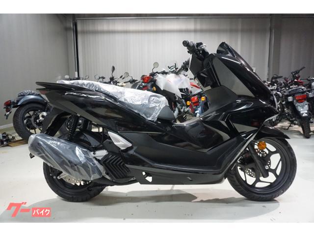 ＰＣＸ１６０　２０２５ＮＥＷモデル　純正スポーツグリップヒーター付　パールマゼラニックブラック　新車