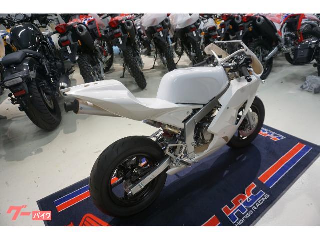 ホンダ NSF100 HRC製ミニバイクレーサー ホワイト 新車