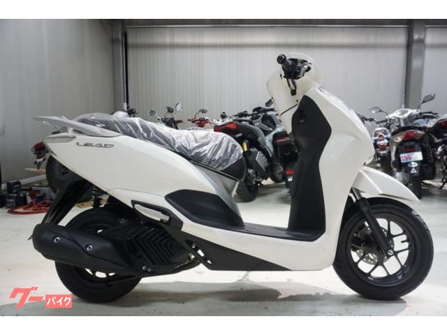 リード１２５　２０２５ＮＥＷモデル　グリップヒーター付　パールスノーフレークホワイト　新車