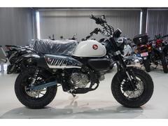 ホンダ　モンキー１２５　２０２５ＮＥＷモデル　グリップヒーター付　国内正規車　パールカデットグレー　新車