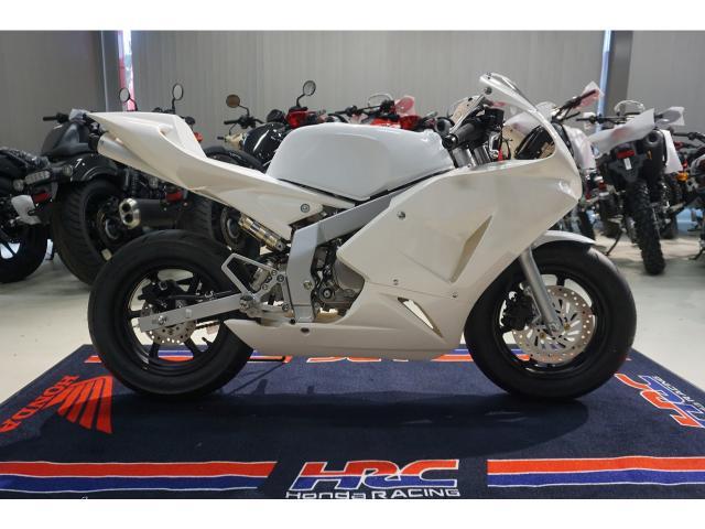 ホンダ NSF100 HRC製ミニバイクレーサー ホワイト 新車