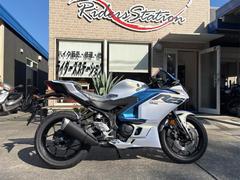 ヤマハ　ＹＺＦ−Ｒ２５　２０２５年モデル