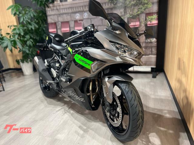 カワサキ Ninja ZX－25R 2026年モデル｜カワサキプラザ