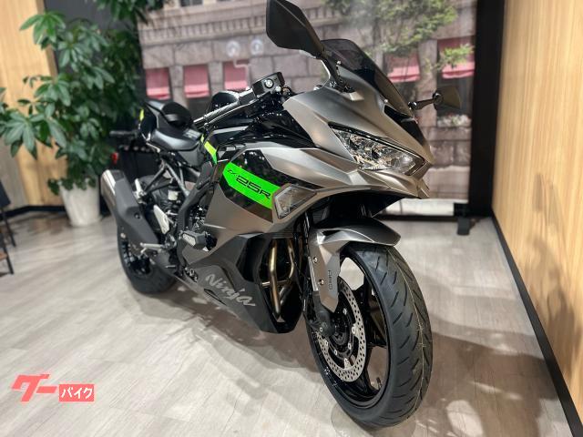 カワサキ Ninja ZX－25R 2026年モデル｜カワサキプラザ