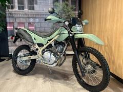 カワサキ　ＫＬＸ２３０シェルパ　２０２５年モデル　ミディアムスモーキーグリーン