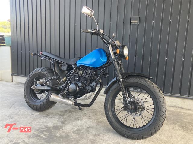 ★14万円！TW200 実動車　ヤマハ スカチューン TW ヤマハ「TW200」 テレビドラマで人気爆発 キムタクが乗りこなした“スカ