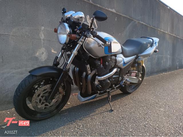ヤマハ XJR1300 XJカラー カスタム多数|AUTO MAKES ヤマハ XJR1300 XJカラー カスタム多数|AUTO MAKES
