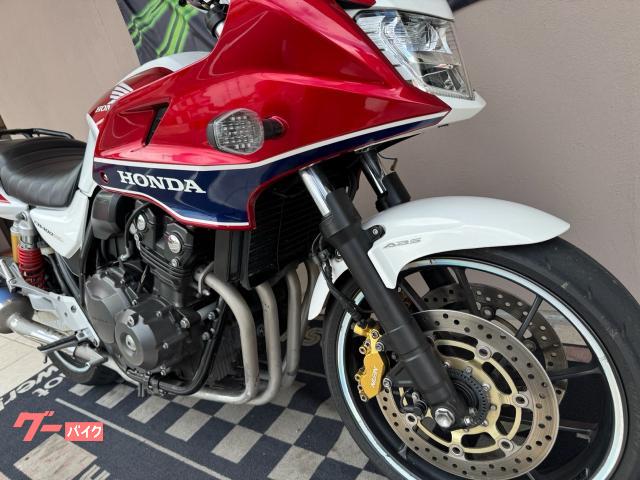 ホンダ CB400Super ボルドール VTEC Revo｜バイク