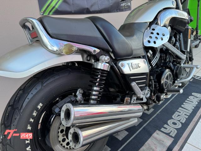 ヤマハ VMAX 2LT 社外マフラー｜バイクZZI｜新車・中古