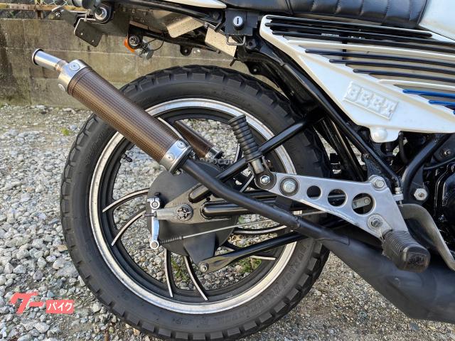 ヤマハ ＲＺ２５０ 社外チャンバー ＢＥＥＴサイドカバー他｜ＯＶＥＲ ＲＵＮ ～オーバーラン～｜新車・中古バイクなら【グーバイク】