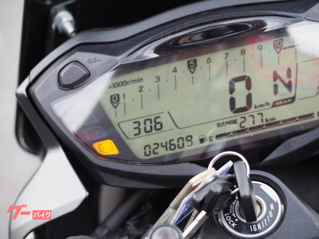 スズキsv650 ABS　2022年シート C-RACER シート ブラック SV650 16- | バイクカスタムパーツ専門