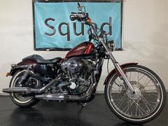 ＨＡＲＬＥＹ−ＤＡＶＩＤＳＯＮ　ＸＬ１２００Ｖ　セブンティーツー　レッドキャンディフレーク／バッドランダーシート／ミッドコントロール