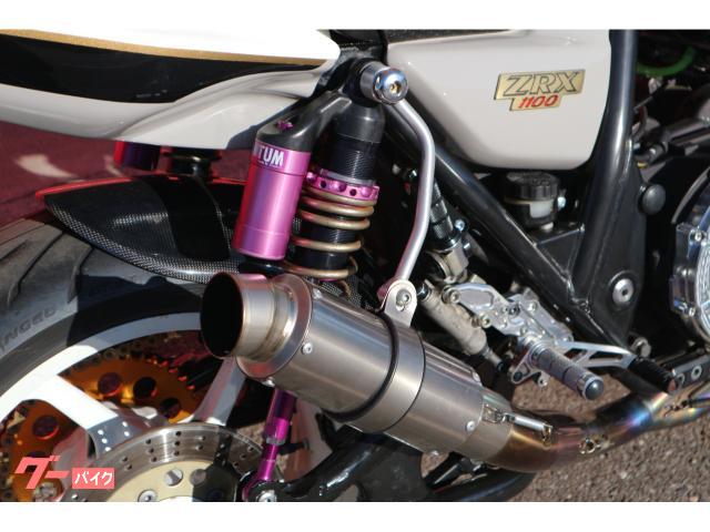 カワサキ ZRX1100フルカスタム・FCR・QUANTUM・マグ