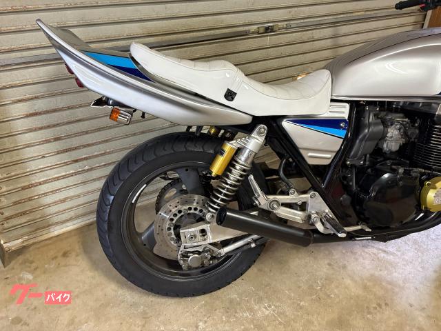 ヤマハ XJR400 4HM ショート管 タックロールシート