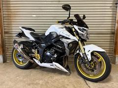 スズキ　ＧＳＲ７５０　ヨシムラサイレンサー　バックステップ　ＥＴＣ　グリップヒーター　前後ドライブレコーダー　フェンダーレス