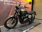 スクランブラー900 登録済み未使用車