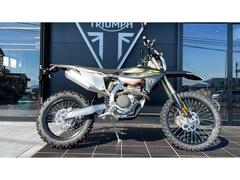 ＴＲＩＵＭＰＨ　ＴＦ２５０−Ｅ