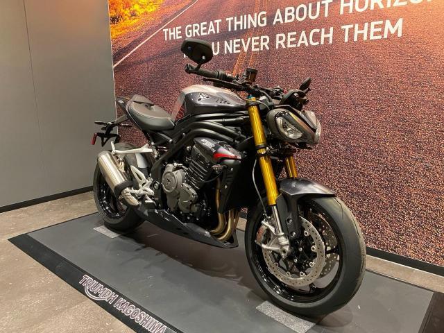 スピードトリプル1200RS