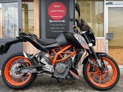 ＫＴＭ　３９０デューク　バックステップ　フロントスクリーン