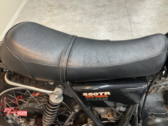カワサキ 250TR 2002年モデル ストリートトラッカー ブラック