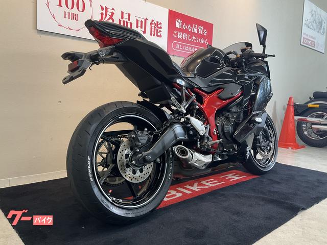 カワサキ Ninja ZX－25R SE ABS エンジンスライダー